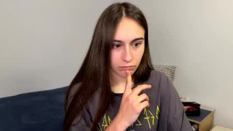 Snapshot of alicekollt chatting on May 2026 07:31:01 PM alicekollt online show from May 2026 07:31:01 PM