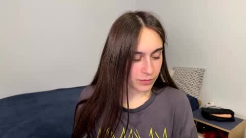 Snapshot of alicekollt chatting on May 2026 07:32:02 PM alicekollt online show from May 2026 07:32:02 PM