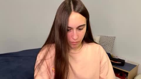 Snapshot of alicekollt chatting on May 2026 05:07:02 PM alicekollt online show from May 2026 05:07:02 PM
