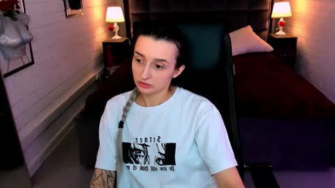 Alice online show from October 2025 01:07:01 PM