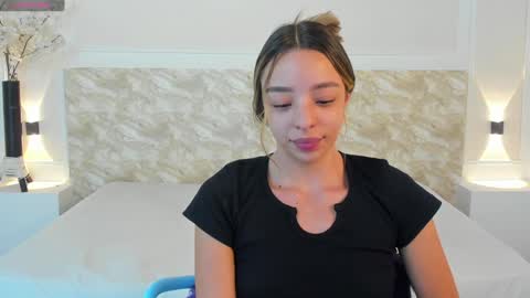 AliceRoss online show from January 2025 11:52:02 PM