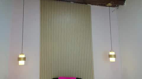 AliceRoss online show from February 2026 08:01:02 PM