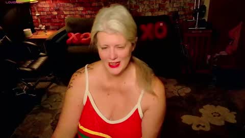 Snapshot of alicescuriosity chatting on February 2026 06:07:01 AM Alices Curiosity online show from February 2026 06:07:01 AM