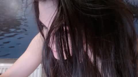 Snapshot of alicetailorrr chatting on October 2025 09:59:01 AM AliceTailorrr online show from October 2025 09:59:01 AM