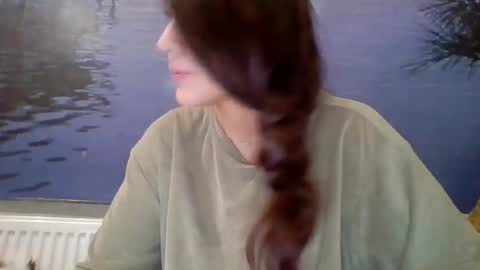 Snapshot of alicetailorrr chatting on November 2025 06:03:02 AM AliceTailorrr online show from November 2025 06:03:02 AM