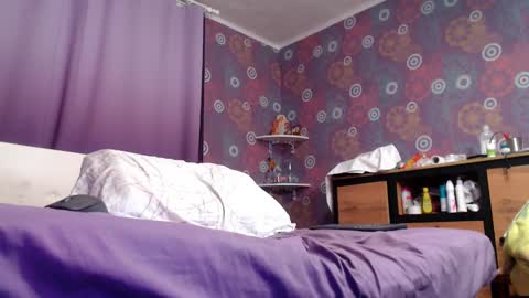 alicewetsquirt online show from March 2025 08:48:01 PM