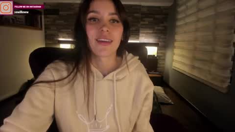 Alice online show from March 2025 02:14:02 AM