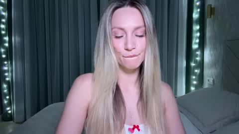 Alice online show from December 2024 07:25:02 PM