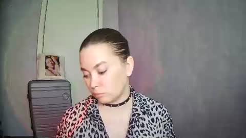 AlicexFresh online show from May 2026 09:03:01 AM