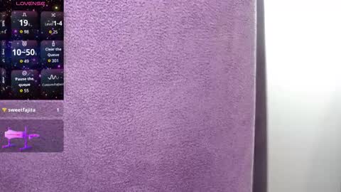 alicia beggs online show from October 2025 09:41:01 AM