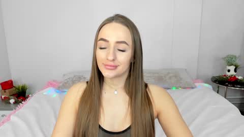 Mia online show from January 2025 01:56:02 AM