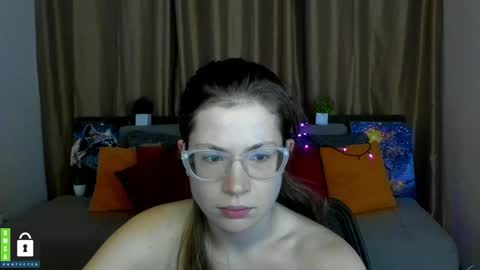 Alicia online show from January 2025 01:43:02 AM