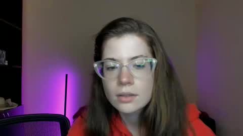 Alicia online show from March 2025 12:28:01 PM