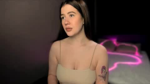 Alicia online show from September 2025 07:57:02 PM