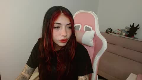 ALICIA  online show from February 2026 08:00:02 AM