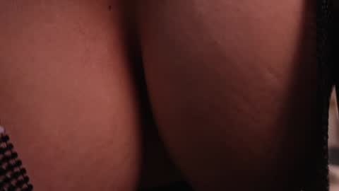 Alicia Lang online show from October 2025 08:31:01 PM