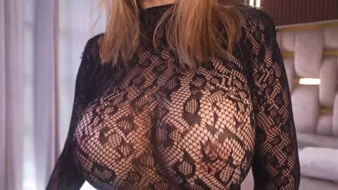 Snapshot of alicia_lang chatting on February 2026 02:45:01 PM Alicia Lang online show from February 2026 02:45:01 PM