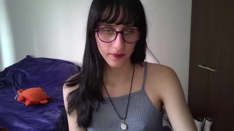 Snapshot of alicia_love29 chatting on January 2025 10:34:01 PM Alice online show from January 2025 10:34:01 PM