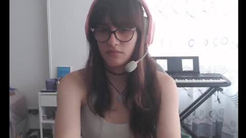 Snapshot of alicia_love29 chatting on May 2026 04:55:02 PM Alice online show from May 2026 04:55:02 PM