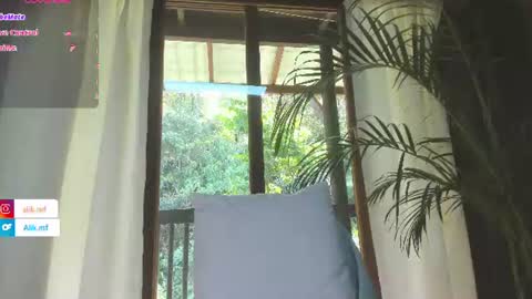 aliciakozlov online show from July 2026 07:05:01 PM
