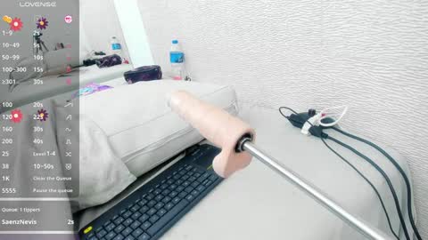 Snapshot of alicie_green chatting on February 2025 05:20:02 AM im tutti online show from February 2025 05:20:02 AM