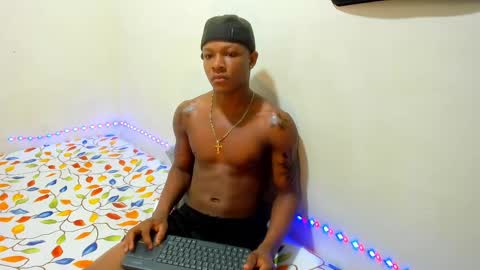 Snapshot of alid_17 chatting on December 2024 08:12:01 AM Alid 17 online show from December 2024 08:12:01 AM