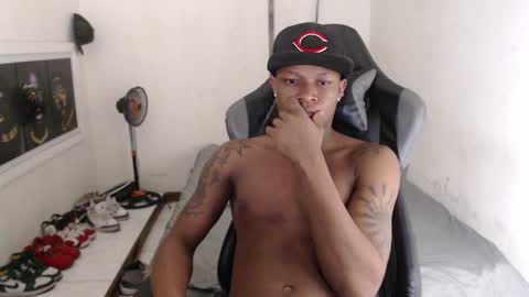 Snapshot of alid_17 chatting on December 2024 01:49:01 AM Alid 17 online show from December 2024 01:49:01 AM