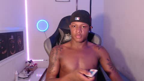 Snapshot of alid_17 chatting on January 2025 09:28:02 PM Alid 17 online show from January 2025 09:28:02 PM