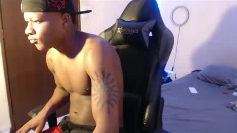 Snapshot of alid_17 chatting on January 2025 02:36:01 AM Alid 17 online show from January 2025 02:36:01 AM