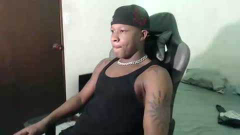 Snapshot of alid_17 chatting on January 2025 07:47:02 PM Alid 17 online show from January 2025 07:47:02 PM