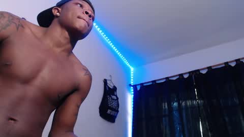 Snapshot of alid_17 chatting on January 2025 06:28:02 PM Alid 17 online show from January 2025 06:28:02 PM