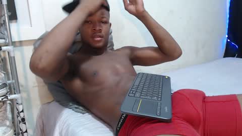 Snapshot of alid_17 chatting on February 2025 07:31:02 PM Alid 17 online show from February 2025 07:31:02 PM