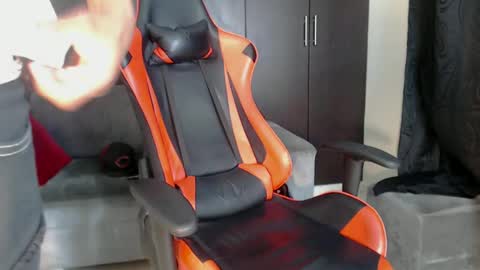 Snapshot of alid_17 chatting on March 2025 09:59:01 PM Alid 17 online show from March 2025 09:59:01 PM