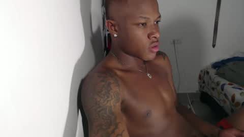 Snapshot of alid_17 chatting on March 2025 03:39:01 AM Alid 17 online show from March 2025 03:39:01 AM