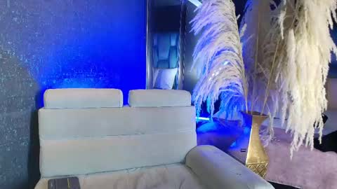 Ali Diaz online show from April 2026 07:04:02 PM