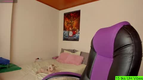 Aiko  Independent Model  online show from September 2025 05:35:01 PM