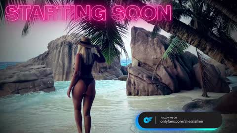 Snapshot of aliessia chatting on December 2025 04:36:02 PM Aliessia online show from December 2025 04:36:02 PM