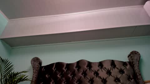 Snapshot of aliice_greco chatting on December 2024 05:10:01 AM Alice online show from December 2024 05:10:01 AM