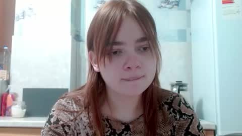 Snapshot of aliiice_stone chatting on October 2025 01:43:02 PM Alice online show from October 2025 01:43:02 PM