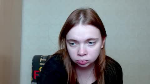 Snapshot of aliiice_stone chatting on November 2025 09:18:01 PM Alice online show from November 2025 09:18:01 PM