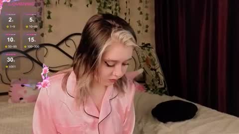 alikasocute online show from November 2025 07:29:02 AM