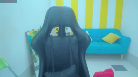 Snapshot of alina09_ chatting on November 2025 05:18:01 PM alina09_ online show from November 2025 05:18:01 PM