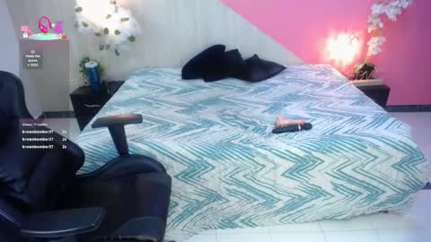 Snapshot of alina09_ chatting on December 2025 05:41:01 PM alina09_ online show from December 2025 05:41:01 PM