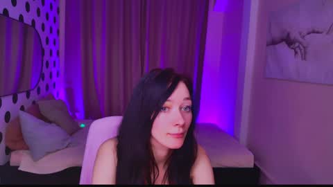 Snapshot of alina_cute_ chatting on December 2024 03:17:01 PM Alina online show from December 2024 03:17:01 PM