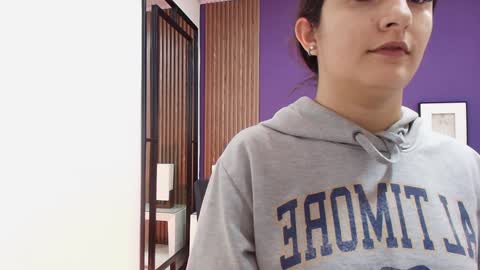 Alina online show from January 2025 11:56:01 AM