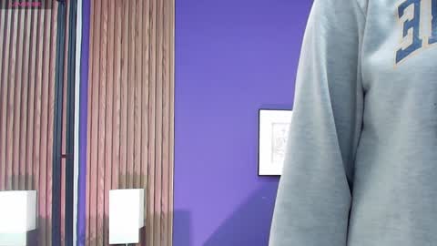 Alina online show from January 2025 11:48:02 AM