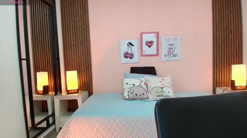 Alina online show from December 2025 11:36:02 AM