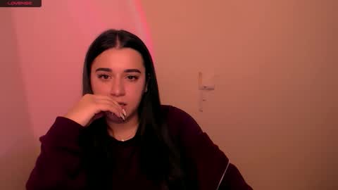 Alina online show from December 2025 08:20:01 AM