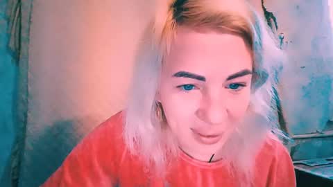 Alina online show from November 2025 05:54:01 AM