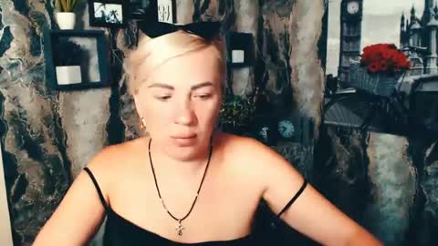 Snapshot of alinafrey_ chatting on July 2026 07:56:02 AM Alina online show from July 2026 07:56:02 AM